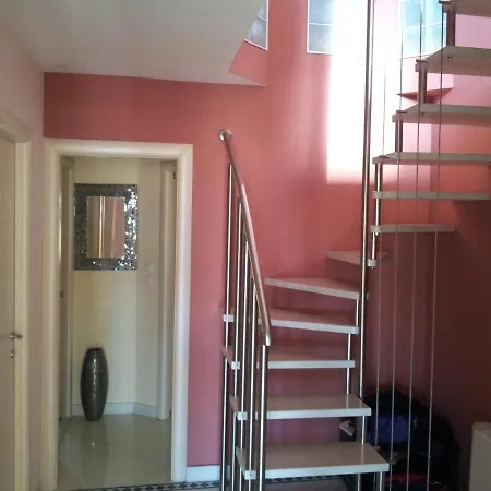 Apartment Luxury Rosso