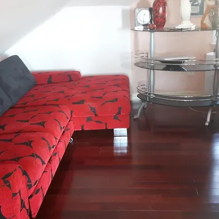 Luxury Rosso Apartamento *